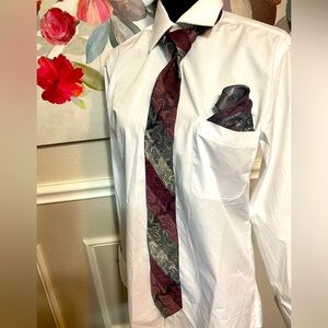 Tie and Pocket Square Set